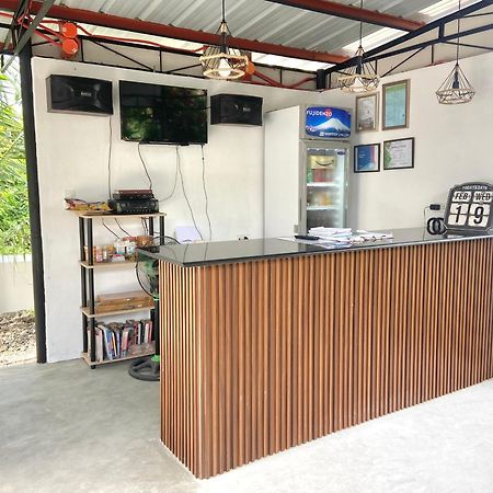 Coconut Inn Моалбоал Екстериор снимка